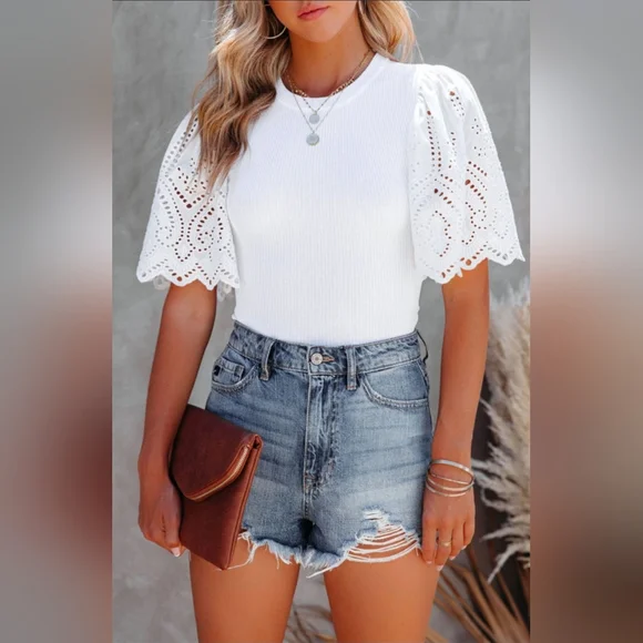 Scalloped Eyelet Sleeve Top - Picture 1 of 6